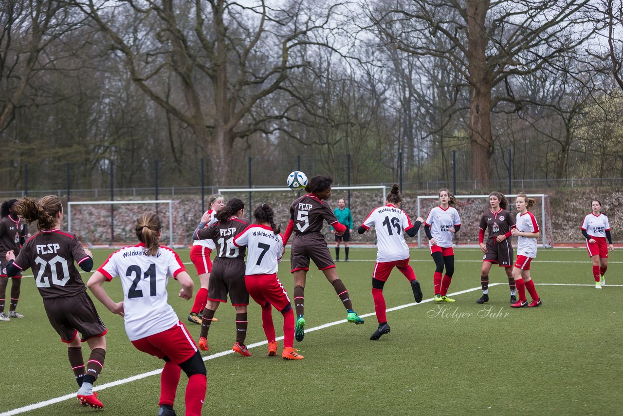 Bild 279 - B-Juniorinnen Walddoerfer - St.Pauli : Ergebnis: 4:1